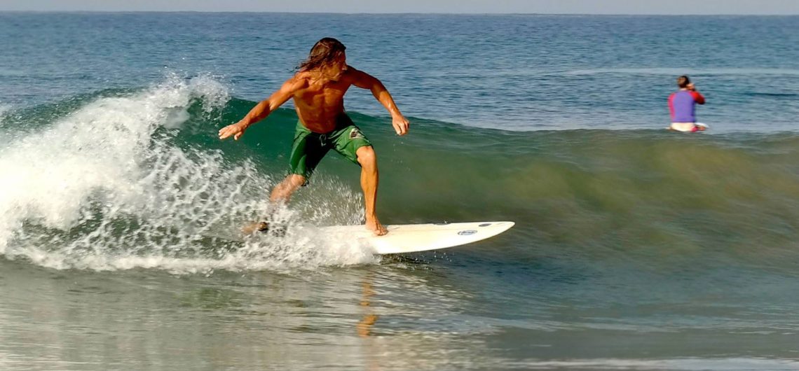 Best Surfing Places in Sri Lanka