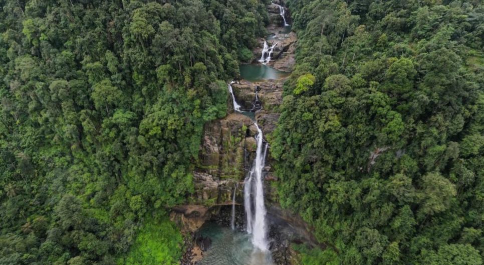 Aberdeen Waterfall in Sri Lanka