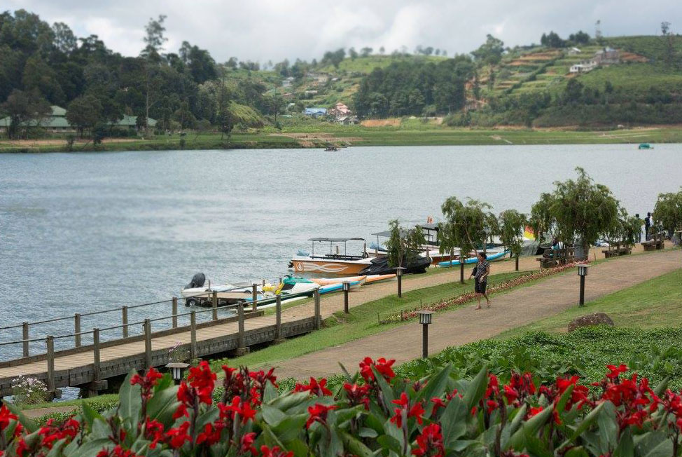 Gregory Lake in Nuwara Eliya