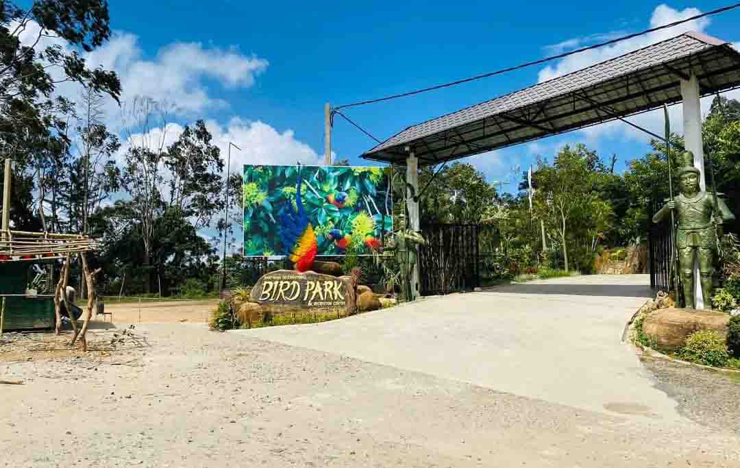 Hanthana Bird Park Entrance