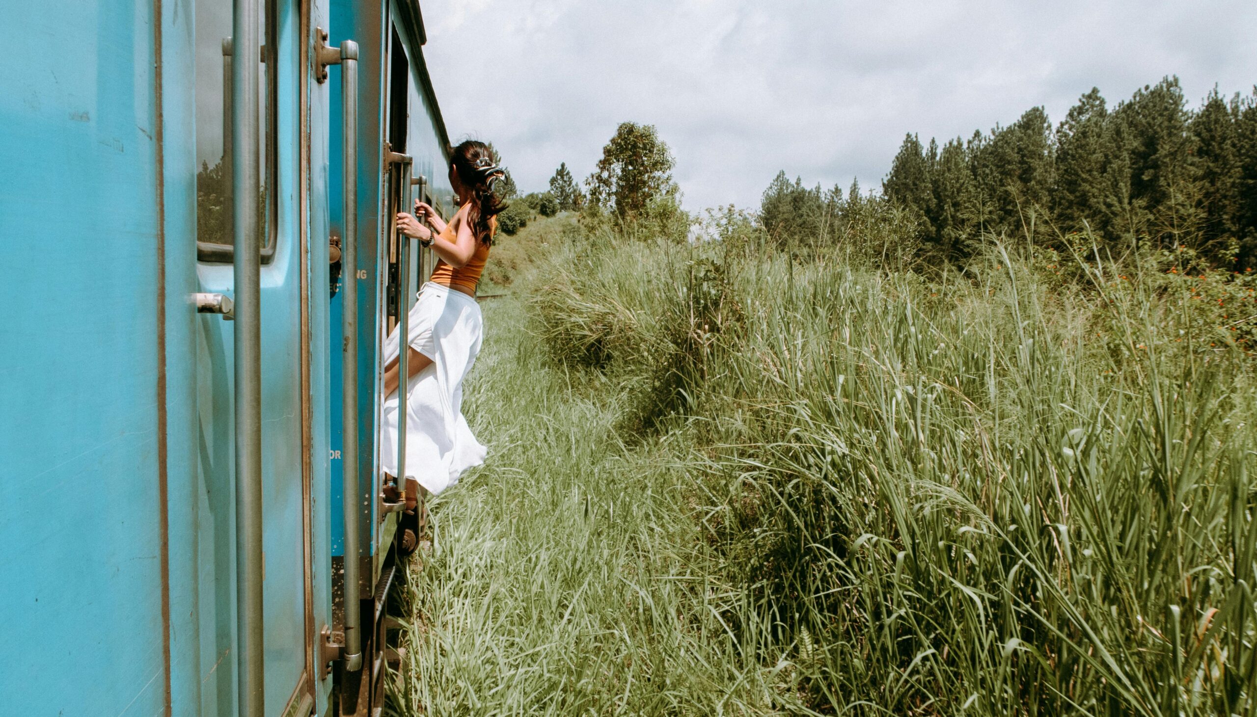 Is Sri Lanka Safe for Solo Female Travelers in 2025?