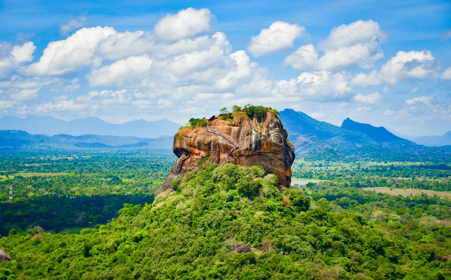 Sigiriya Day Tour